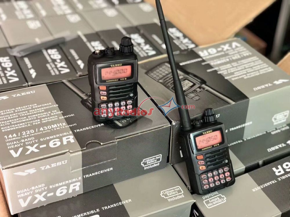 Vx 6 мест. Радиостанция Yaesu VX-6r. Yaesu VX-6. Рация Yaesu ft-60. Yaesu VX-6r 2m/70cm 5w 220 1.5w Dual Band HT and Ham Guides TM Pocket reference Card Bundle.