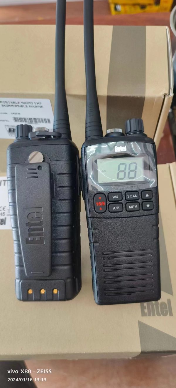 ENTEL HT644 Marine Radio Fully Submersible VHF IP68 waterproof VOX Interphone Boat patrol water sports Transceiver Commnucation