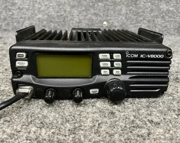 ICOM IC-V8000 75W VHF Marine Walkie Talkie 2 meters Vehicle Mounted Radio - Image 5