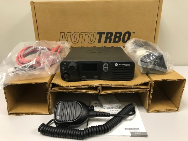 Motorola DGM 4100 MOTOTRBO DGM4100+ Mobile Base Radio - Image 4