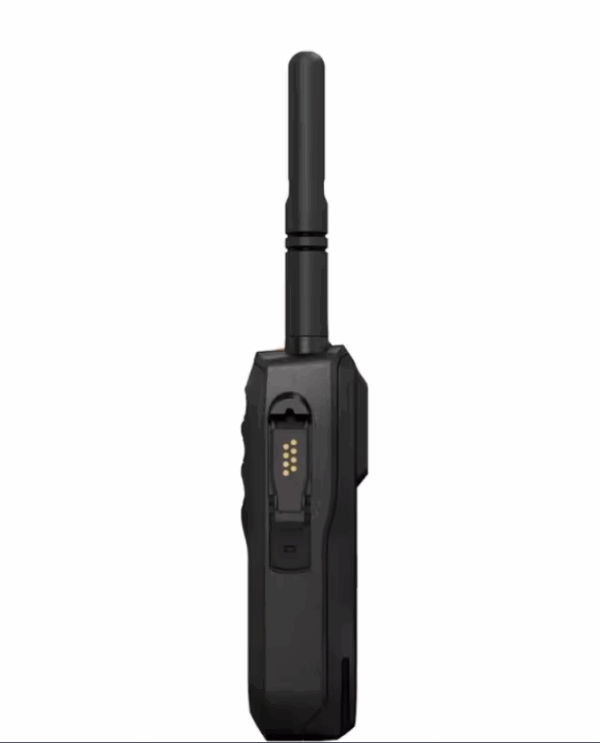 Motorola R5 NKP  (No-Keypad) Digital Handheld Radio - Image 4